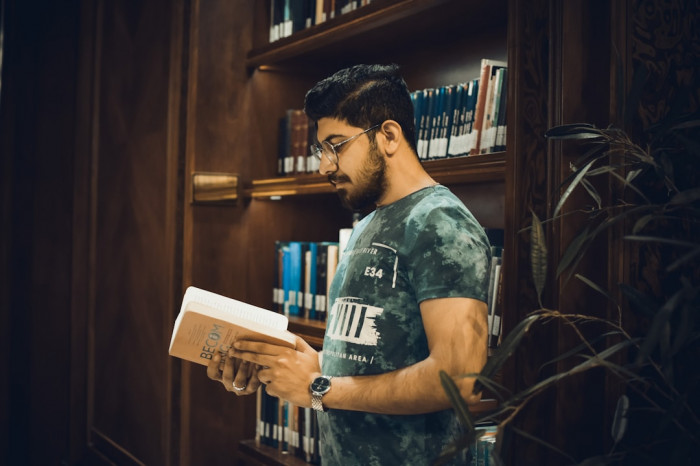 İngilizcede Belirtili İsim Tamlaması